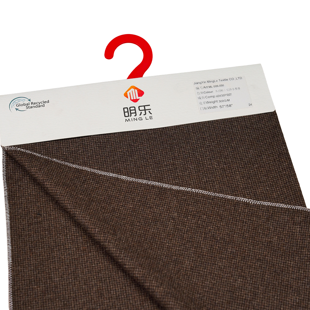 60% gyapjú, 30% poliészter, 10% egyéb szál, 300 G/M, vegyes kávé + vörös bab paszta köles, flanel szövet, ML-S06-050