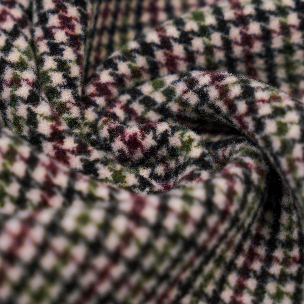 20% gyapjú, 70% poliészter, 10% egyéb szál, 800 G/M, színellenőrzés, kétoldalas bársonyszövet, ML-4400-3